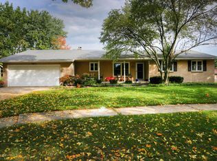 2631 Grove Bluff Ct SE, Grand Rapids, MI 49546