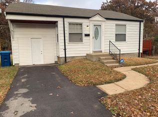 7405 Pleaseway Dr, Saint Louis, MO