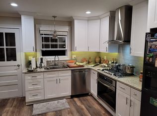 1020 Hanover St, Piscataway, NJ 08854