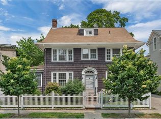 112 Elton St, Providence, RI 02906