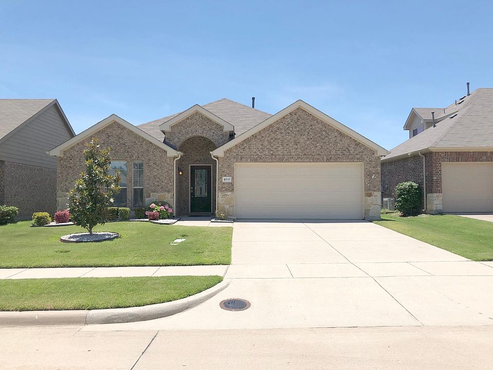 1st image of 9717 Straightaway Dr