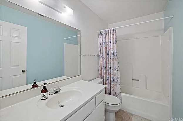 711 Church Pl #2 — Photo 126