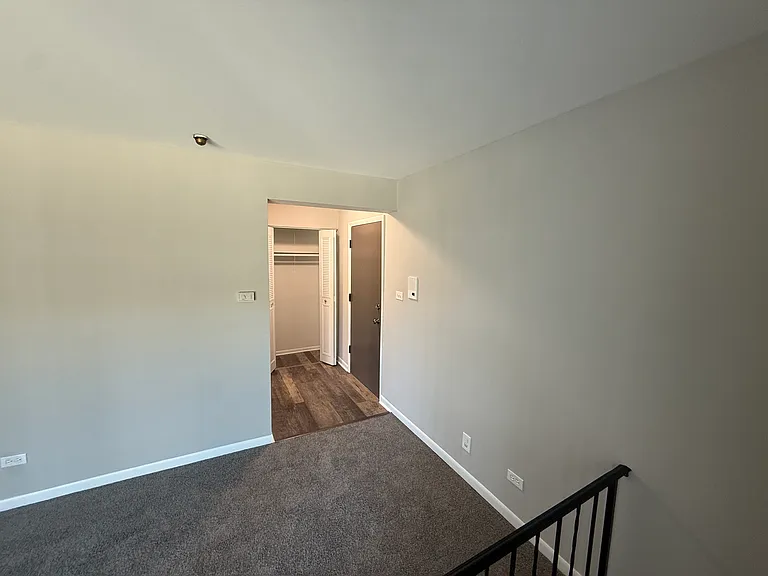 1442 Carriage Ln #2 — Photo 7