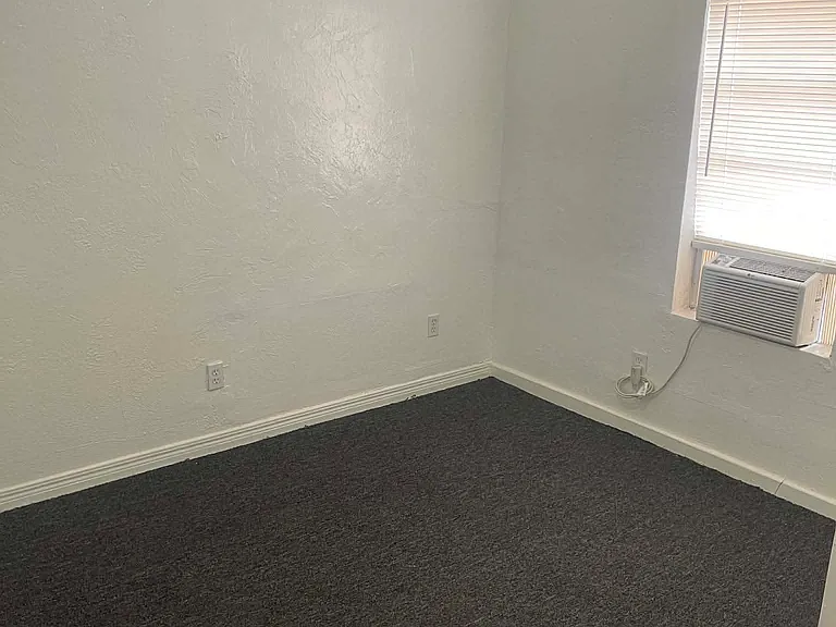 3430 SW 29th Pl #3430 — Photo 7