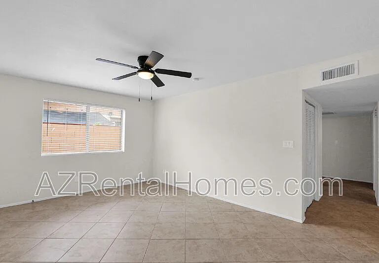 1839 E Inverness Ave — Photo 7