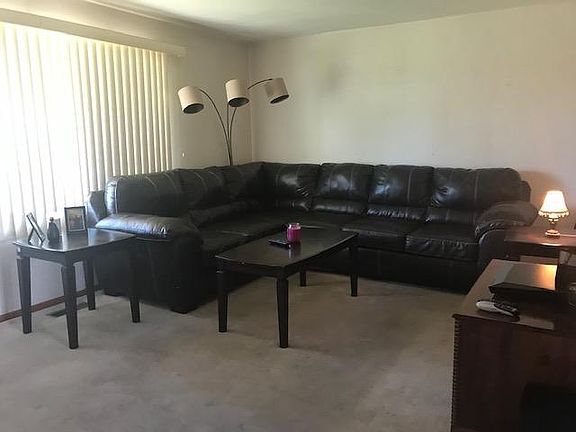 3rd image of 74 Abeles Ave