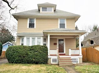 29 Floverton St, Rochester, NY 14610