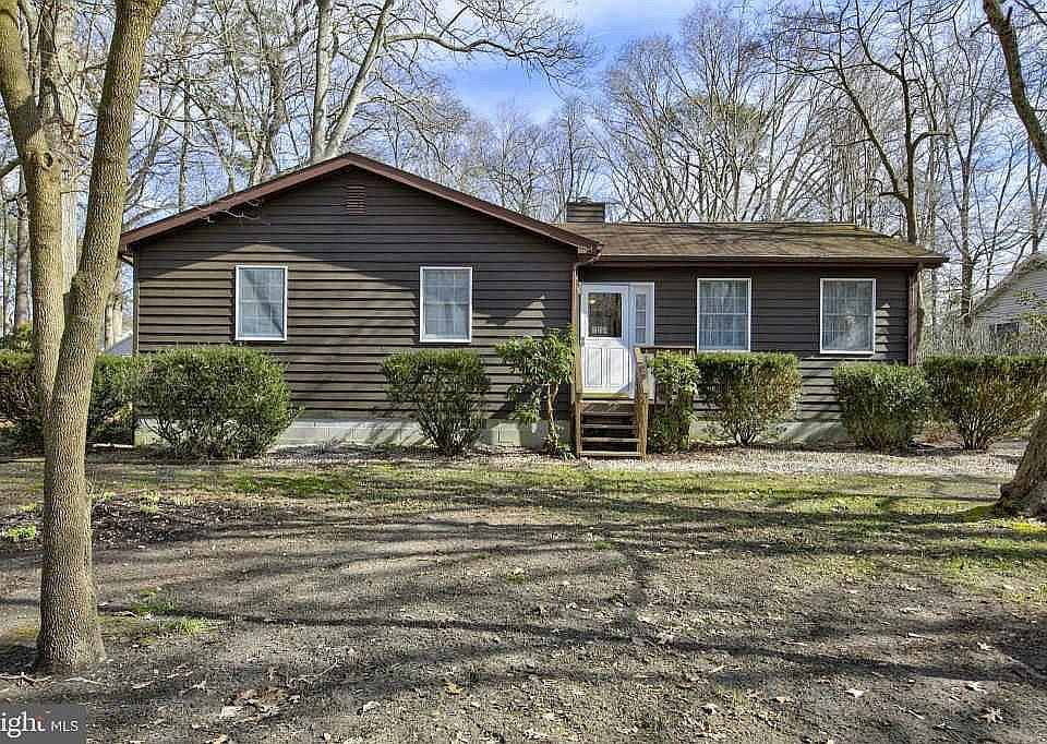 1st image of 33939 Hiawatha Blvd