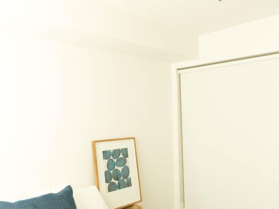3rd image of 1542 Council St APT 1
