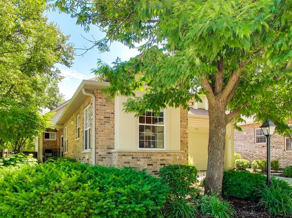 1701 Astor Ave, Villa Park, IL 60181