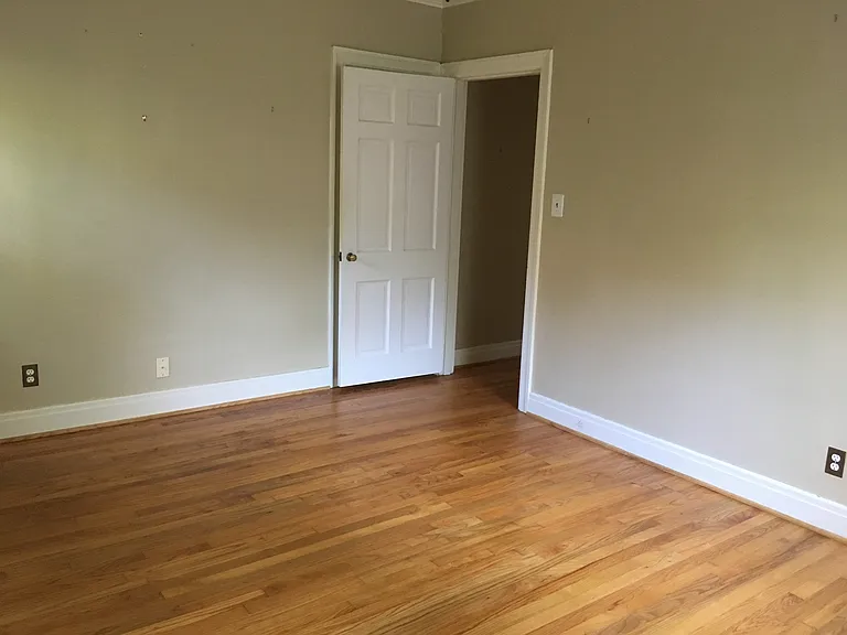 1219 Lone Oak Rd — Photo 11