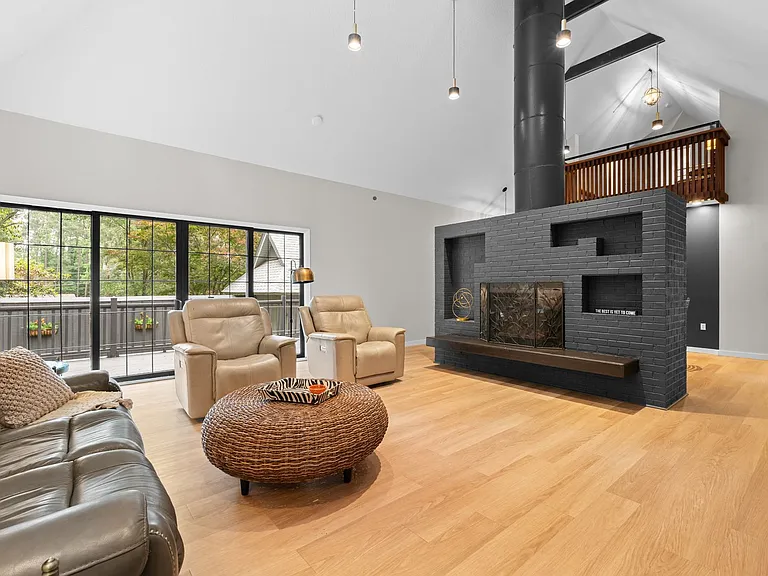 211 Wendwood Dr — Photo 29