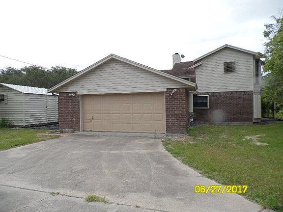 3rd image of 1726 Blue Oak Dr