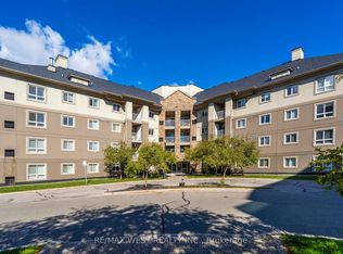 4 Dayspring Cir #208, Brampton, ON L6P2Z5