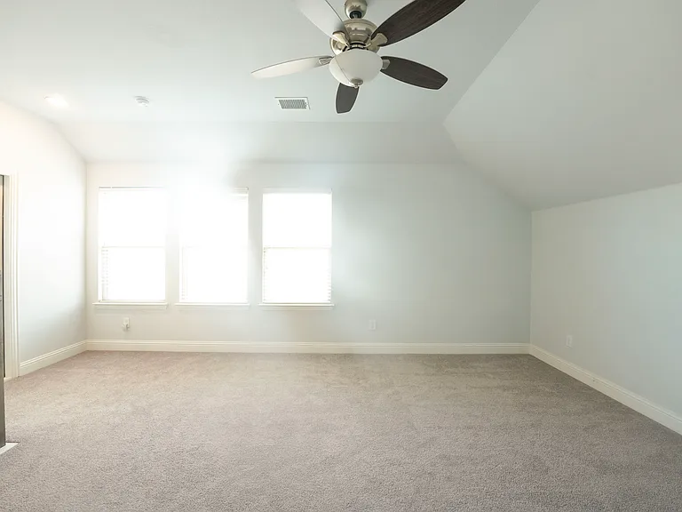 3324 Wildwood Dr — Photo 24