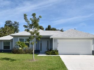 1977 SW Idaho Ln, Port Saint Lucie, FL 34953