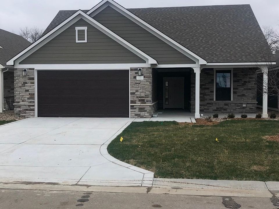 1st image of 612 E Park Pl