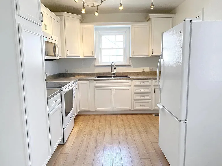 3816 Putnam Heights Blvd — Photo 6