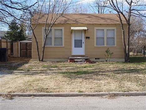 3rd image of 4515 S Lee Ave