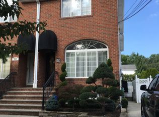 578 Main St, Staten Island, NY