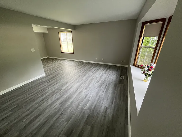 118 S Prospect Ave — Photo 3