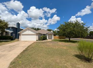 909 Lantana Ln, Leander, TX 78641