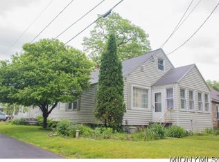 14 White St, Clark Mills, NY