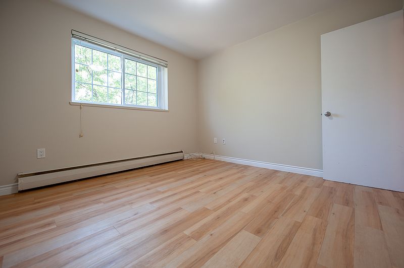 Winnipeg Apartment for rent - 2 Bedrooms — photo 13