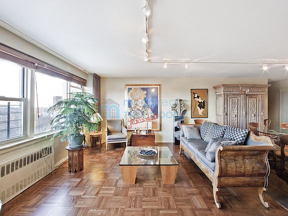 3rd image of 4555 Henry Hudson Pkwy APT 1108