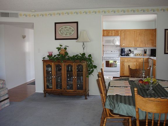 Dining/Living Room!