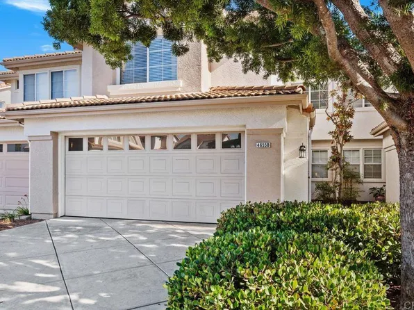4655 Los Alamos Way Unit B, Oceanside, CA 92057