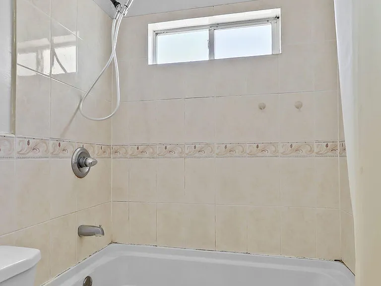 7707 Parral Dr — Photo 14