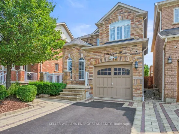 5 Bishopgate St, Whitby, ON L1P 0A6