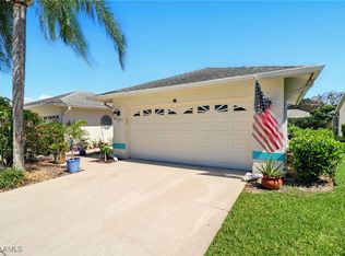 6283 Shadowood Cir, Naples, FL 34112