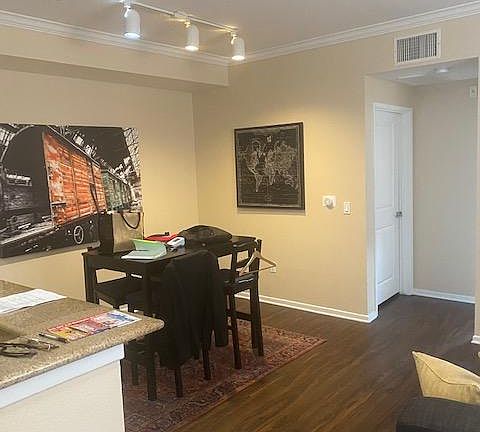 4th image of 10325 Craftsman Way #208