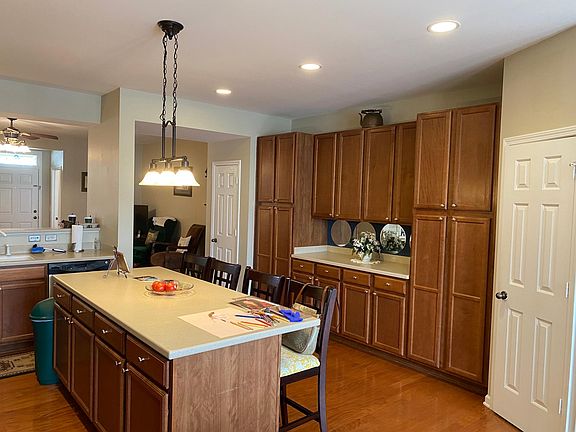 Kitchen with Build-in storage
