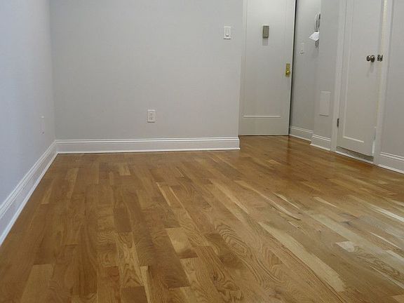 3rd image of 528 E 79th St APT 3F