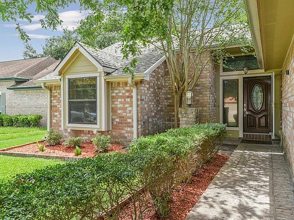 2nd image of 7923 Sunnyvale Forest Dr