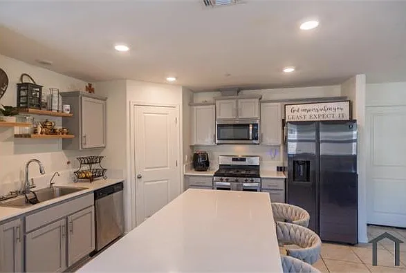 689 Coppola Ct — Photo 7