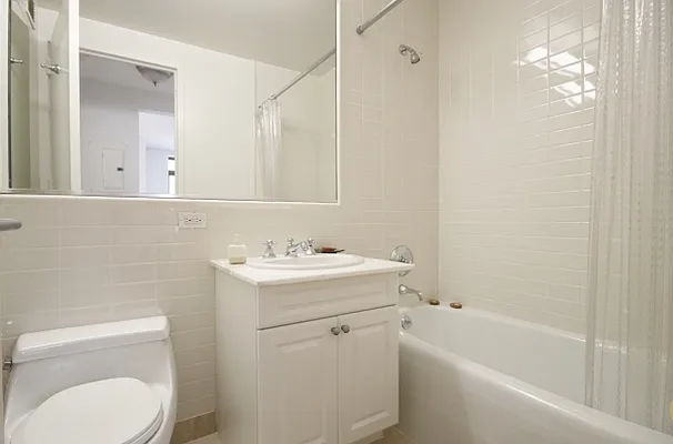 Rented by MNS | media 6