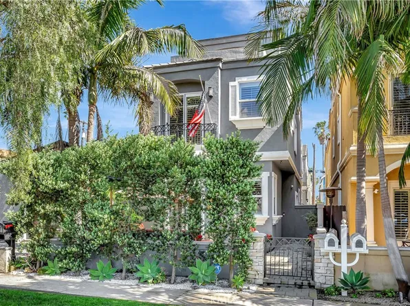 614 16th St, Huntington Beach, CA 92648