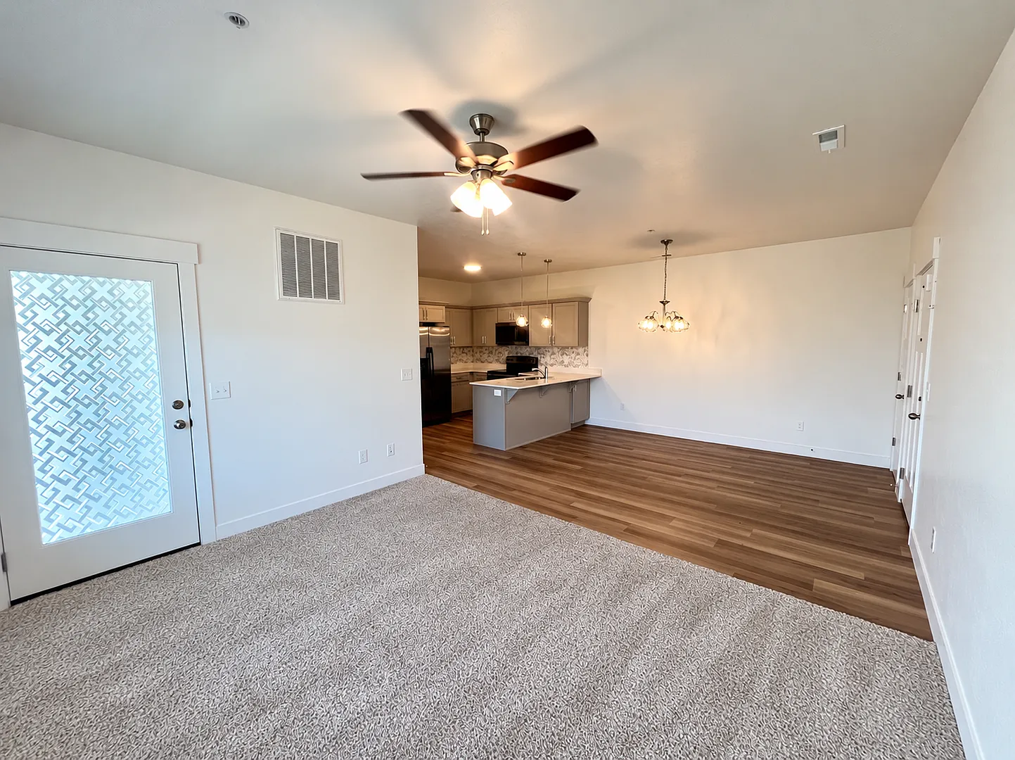 Lovely Condo Located In Saratoga Springs, UT — Photo 4