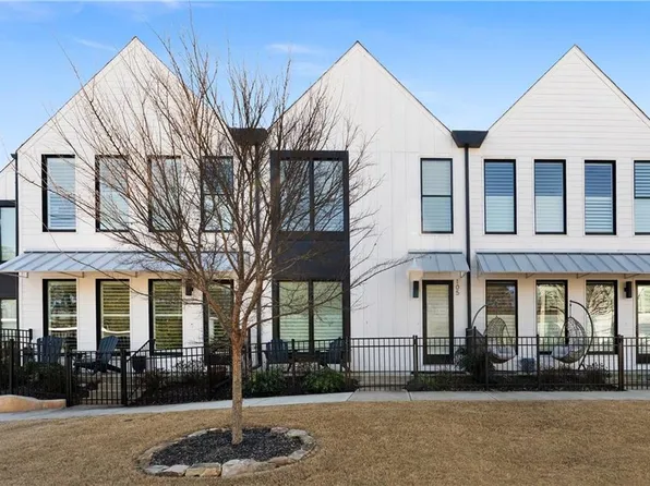 105 Pearl St, Woodstock, GA 30188