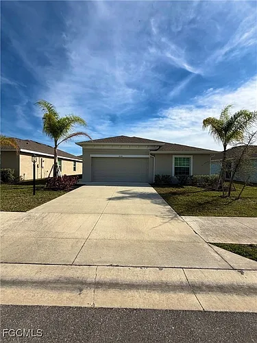 3844 Treasure Oak Way Photo 1