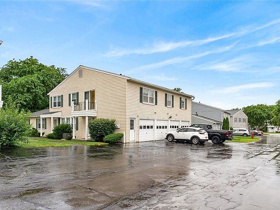 5th image of 28 Arrowhead Way S