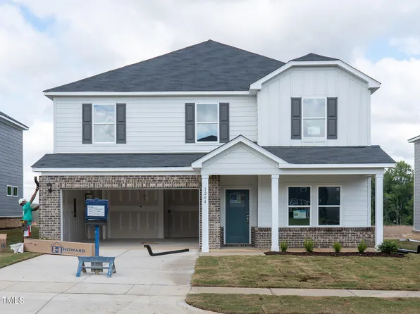 1204 Whitespire Way, Zebulon, NC 27597