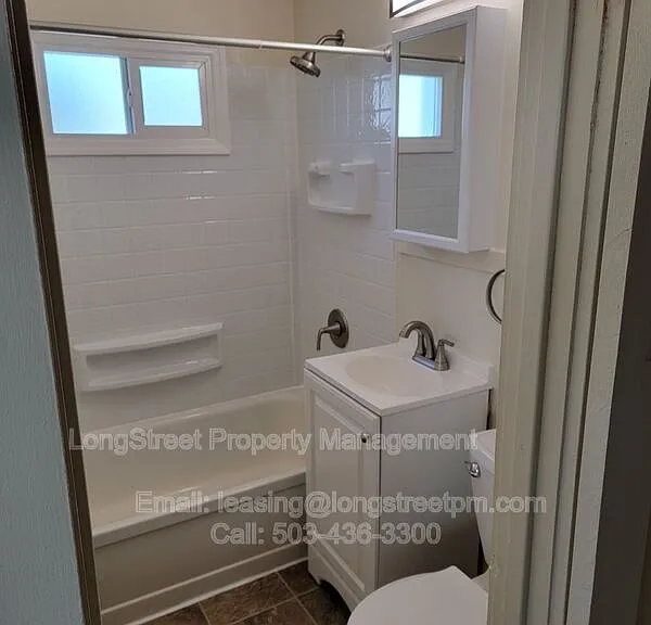 205 NW Kings Blvd #11 — Photo 15