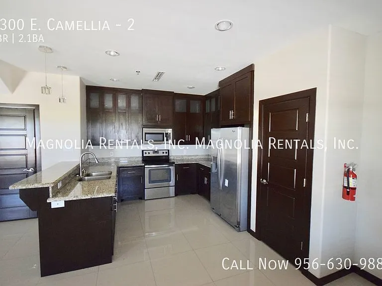 1300 E Camellia Ave #2 — Photo 4