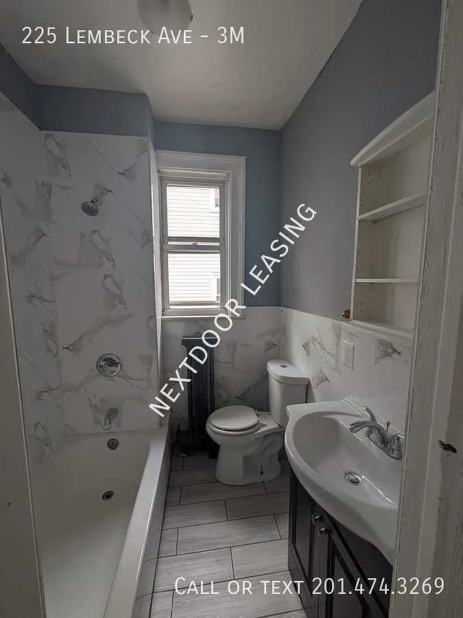 225 Lembeck Ave — Photo 4