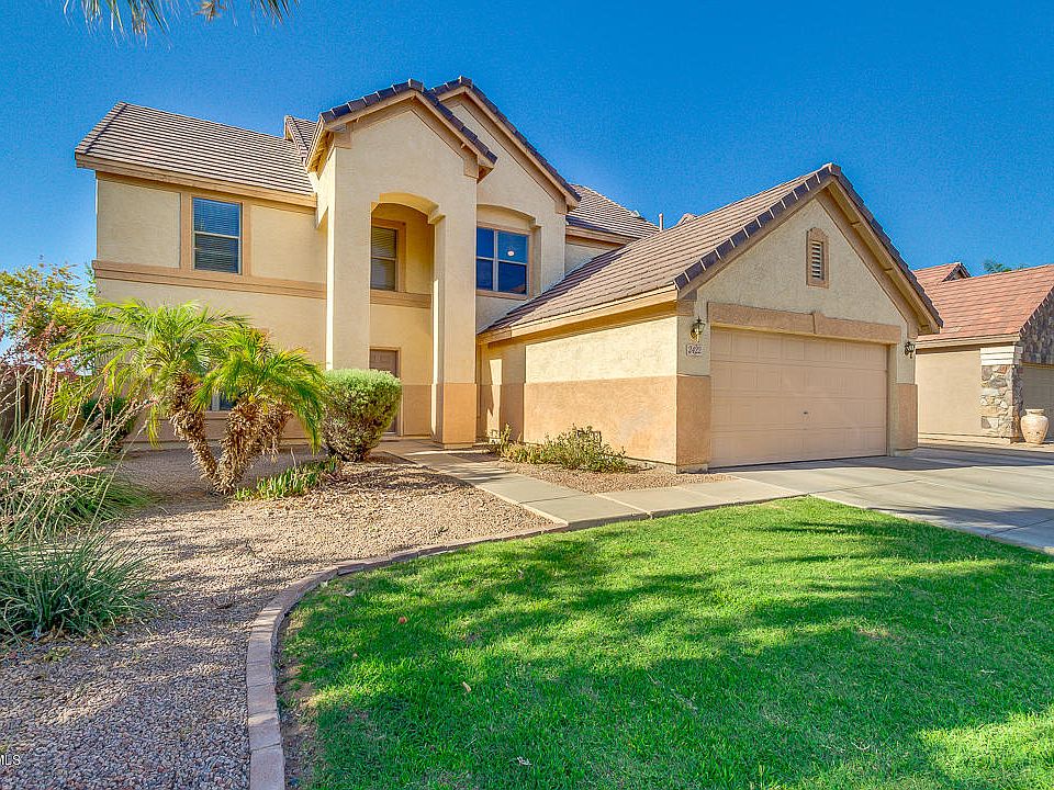 1st image of 2422 E Winged Foot Dr